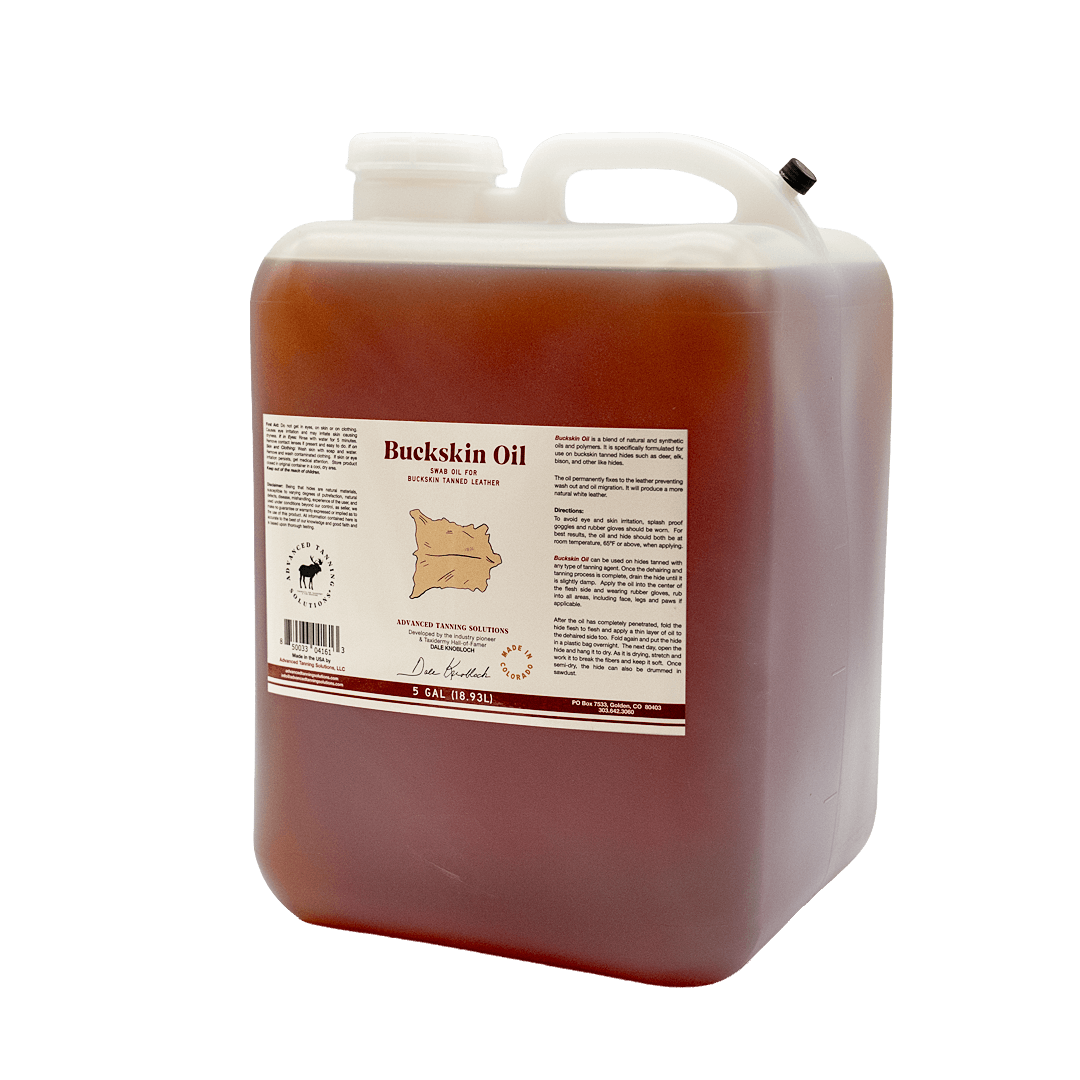 photo of 5 gallon container of buckskin oil with transparent background